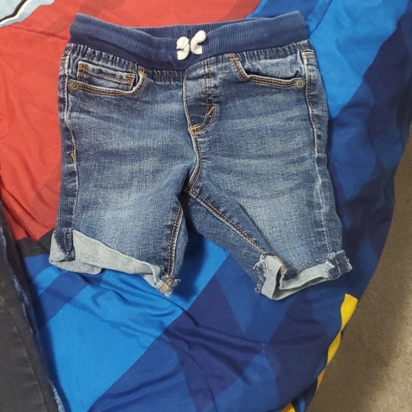 Jeans and tops - Picture 4 of 6